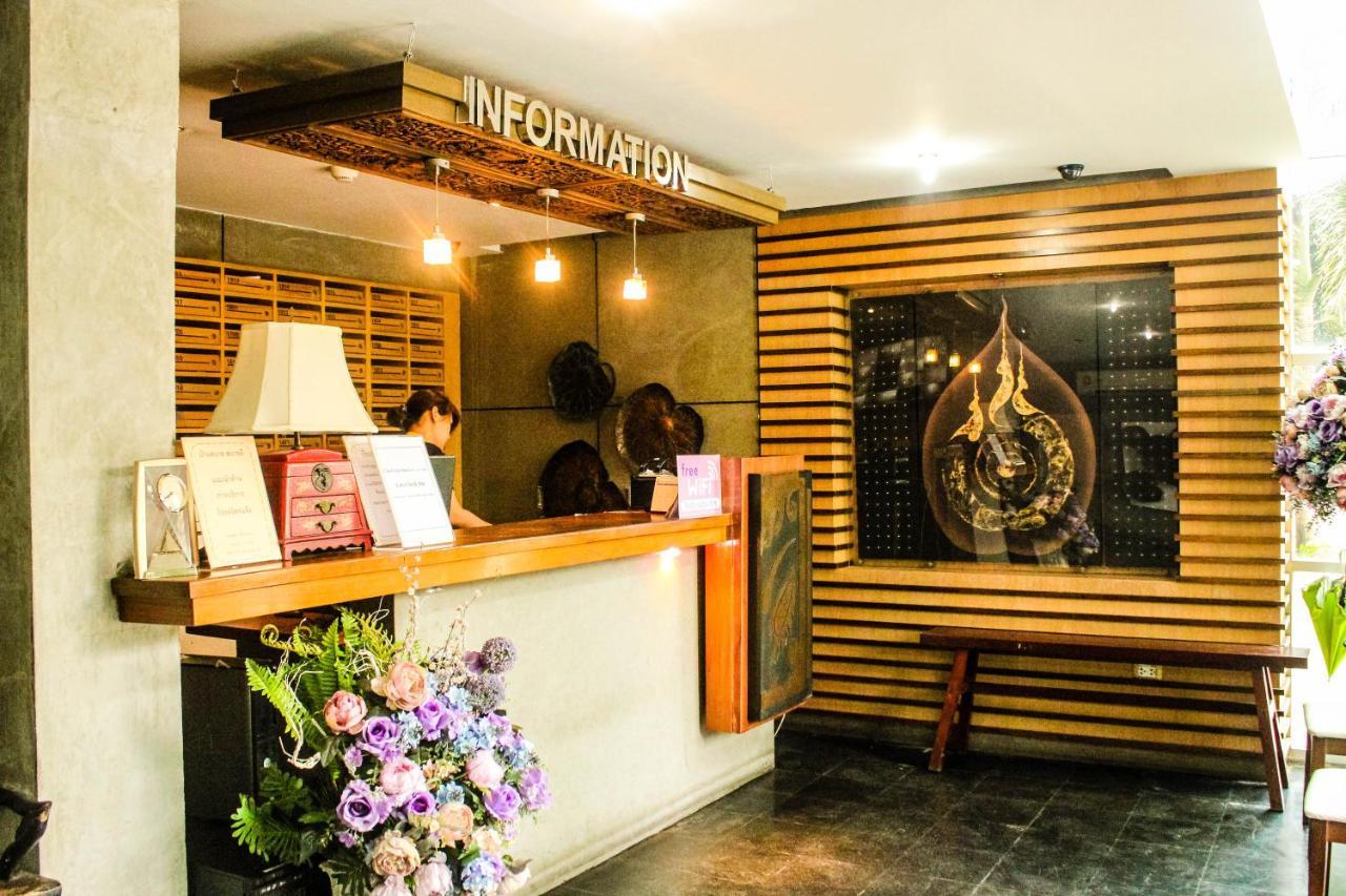 Bansabai Sabaidee Service Apartment Bangkok Kültér fotó