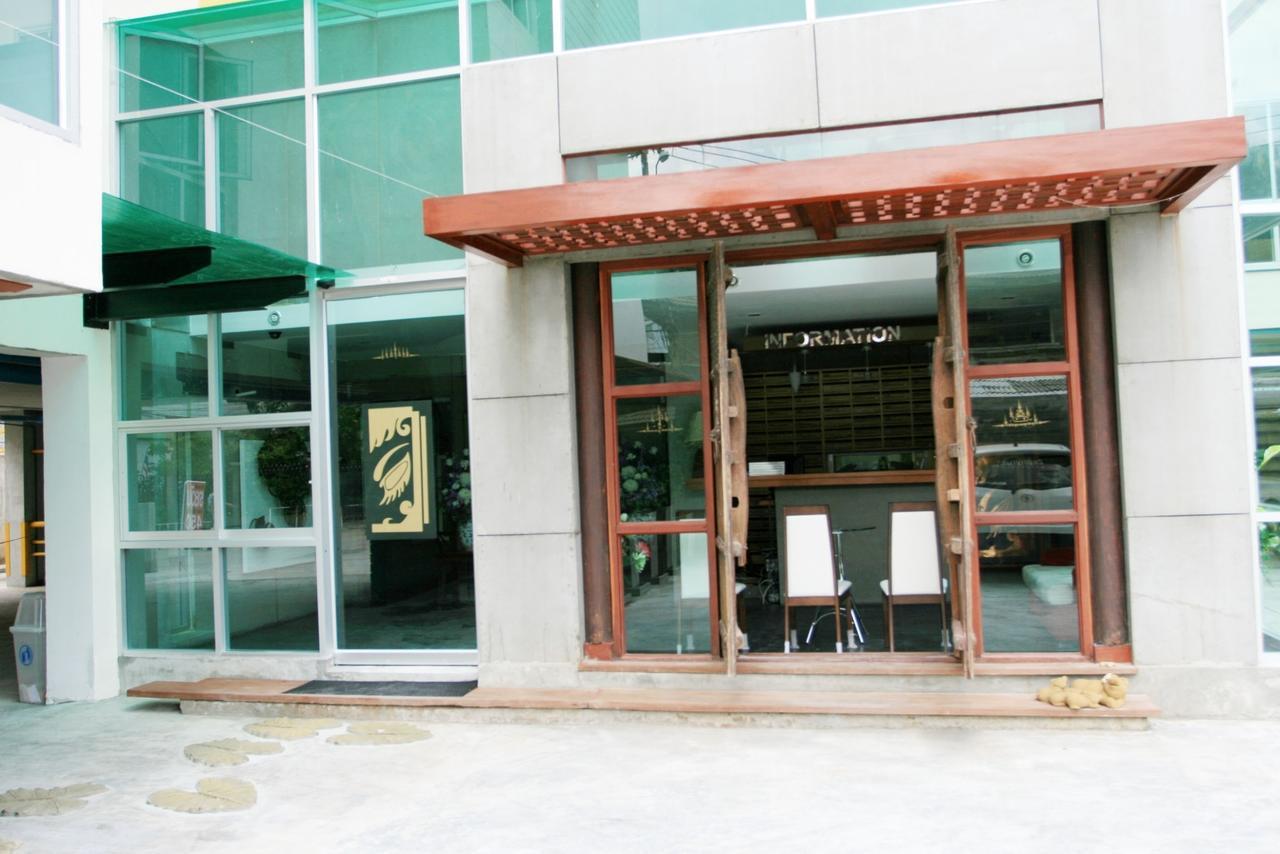 Bansabai Sabaidee Service Apartment Bangkok Kültér fotó